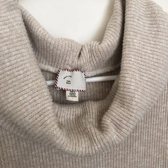Anthropologie Women's Sweater, Size XS, Tan, Gold Metallic threads - Picture 3 of 8